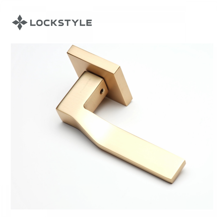 Ручки дверные LOCKSTYLE GRAND BB матовое золото