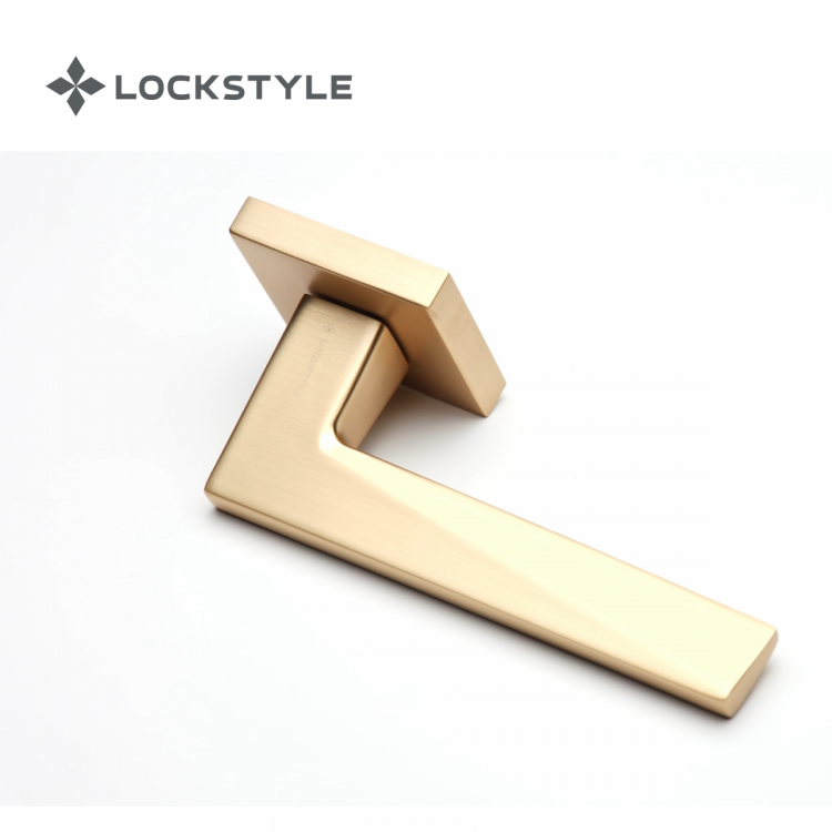 Ручки дверные LOCKSTYLE MORI BB матовое золото