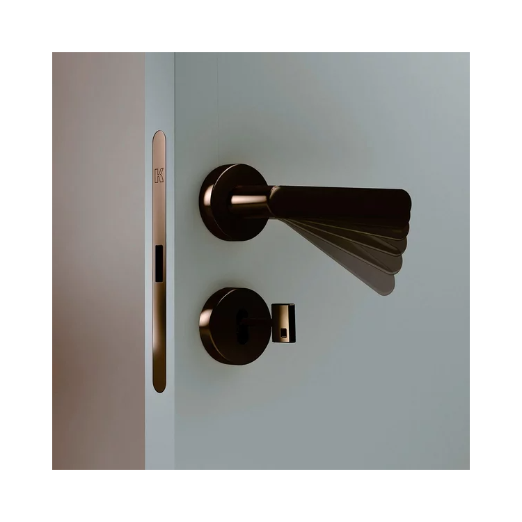 Магнитный замок с отверстием под ключ Kubica Koblenz SPINOFF Premium KM 001 CM A BR Бронза